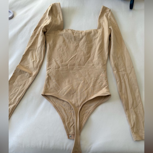 Babaton beige bodysuit 2xs - Picture 2 of 3
